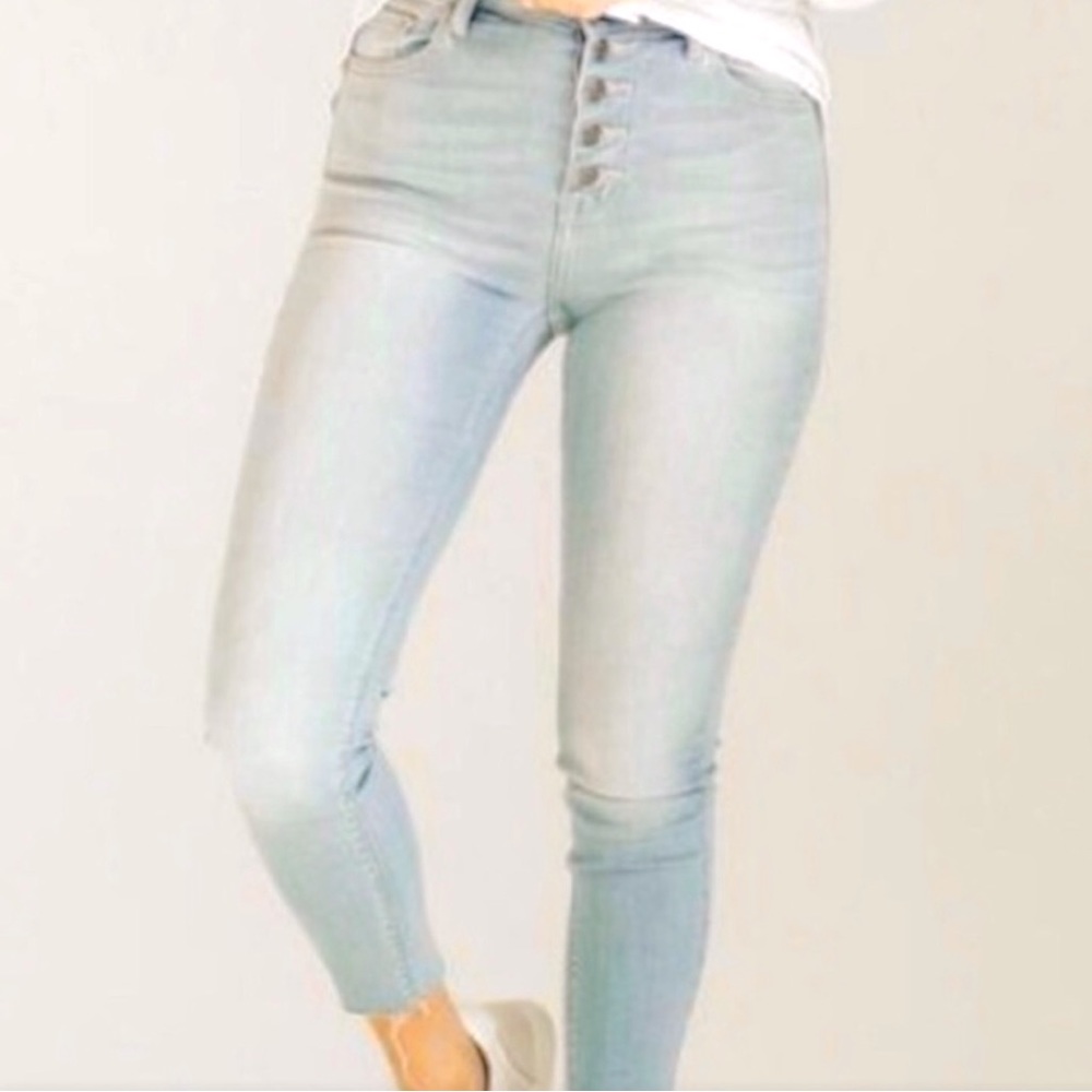 Carly Jean Los Angeles High Rise Blue Ada Jeans - Size 15